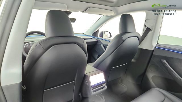 Used 2026 Tesla Model Y 2WD image 28