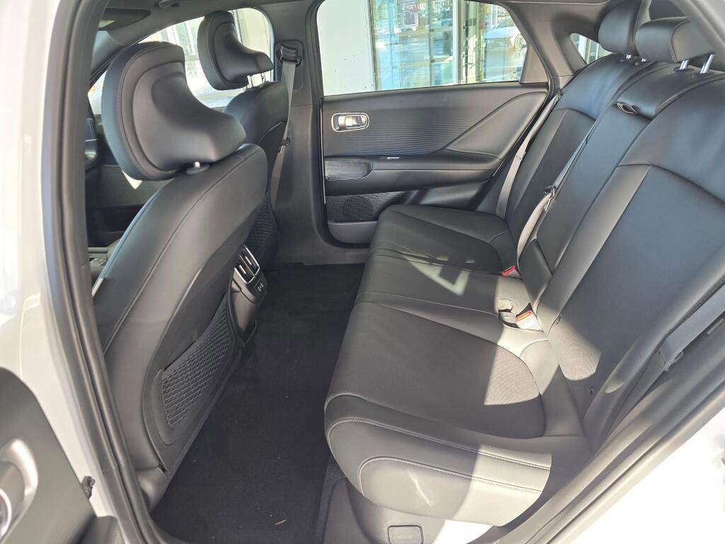 New 2024 Hyundai Ioniq 6 SEL image 28