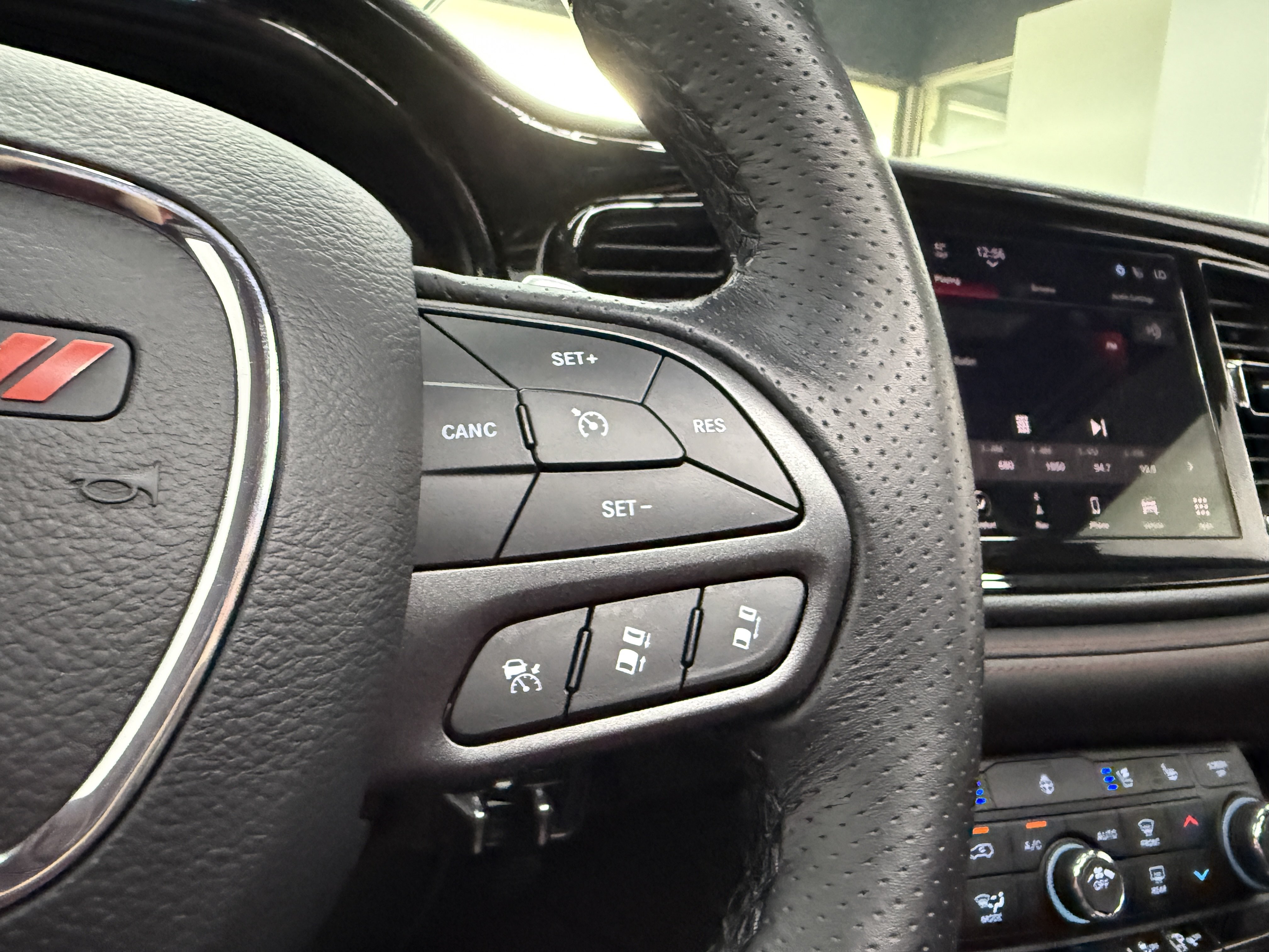 Used 2024 Dodge Durango R/T w/ Blacktop Package AWD/4WD image 15