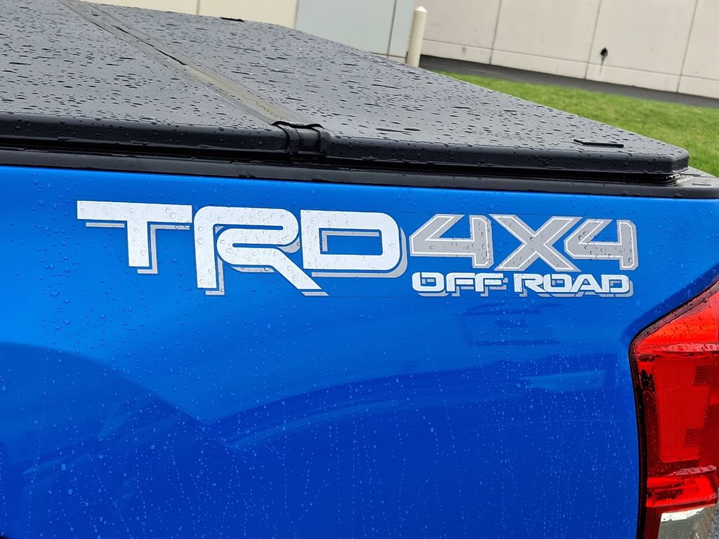 Used 2020 Toyota Tacoma TRD Off-Road AWD/4WD image 31