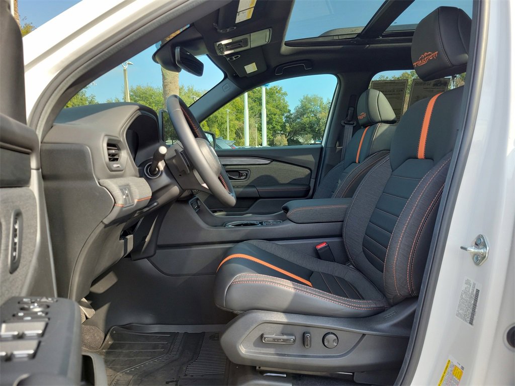 Certified 2026 Honda Passport TrailSport image 25