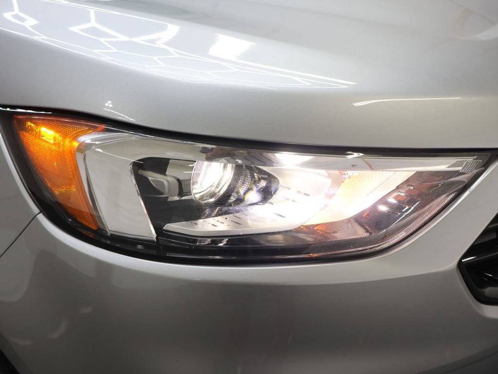 Used 2024 Ford Edge SE w/ Black Appearance Package AWD/4WD image 28
