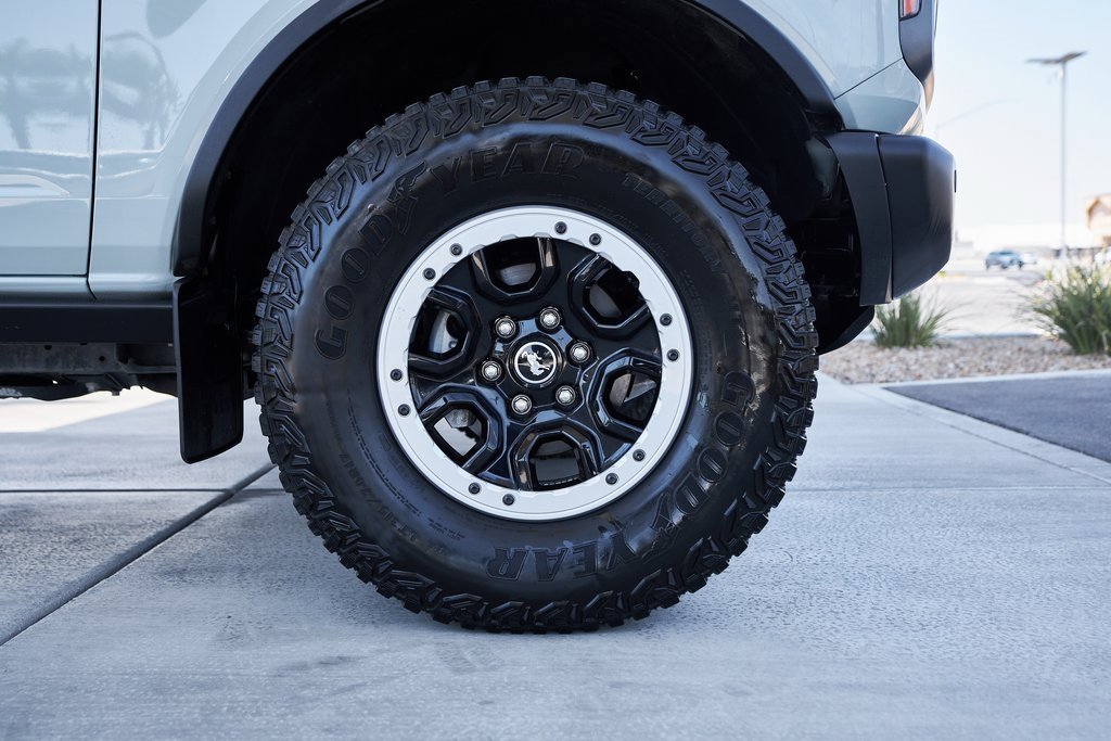 Used 2022 Ford Bronco Badlands image 10