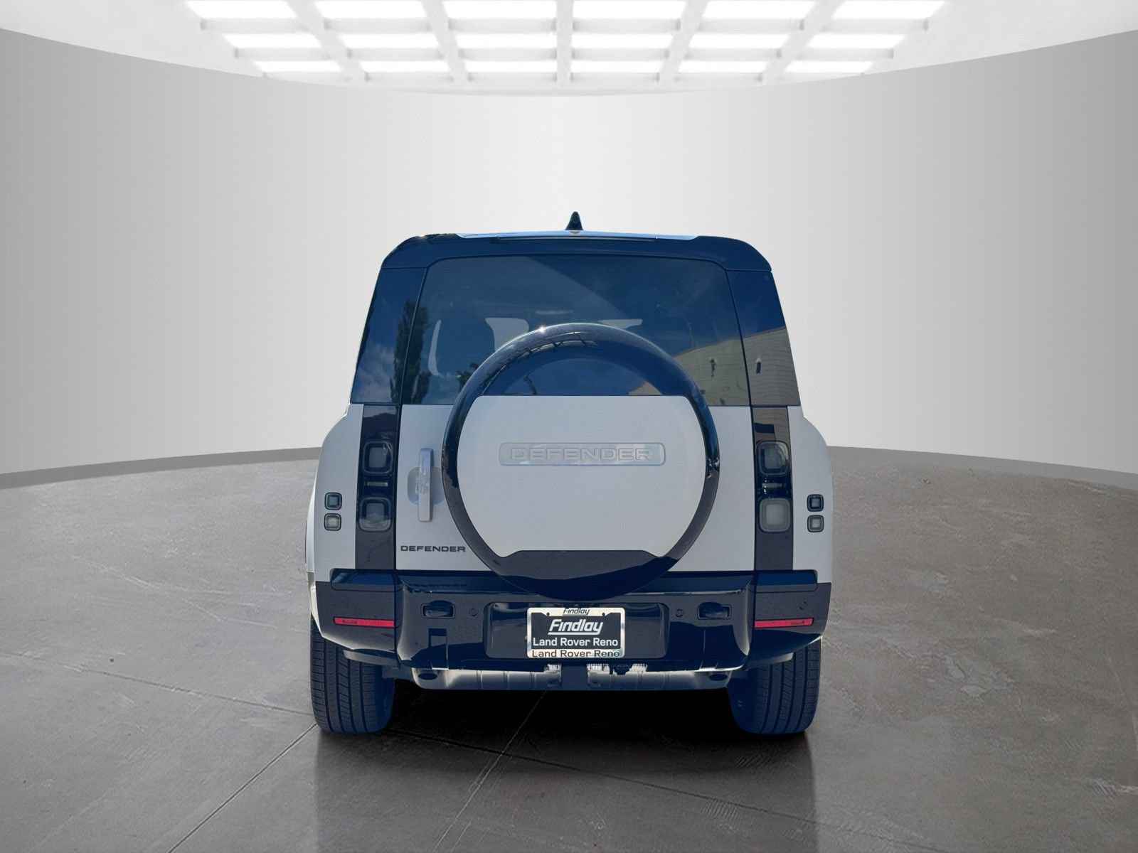 New 2026 Land Rover Defender 130 X-Dynamic SE AWD/4WD image 6