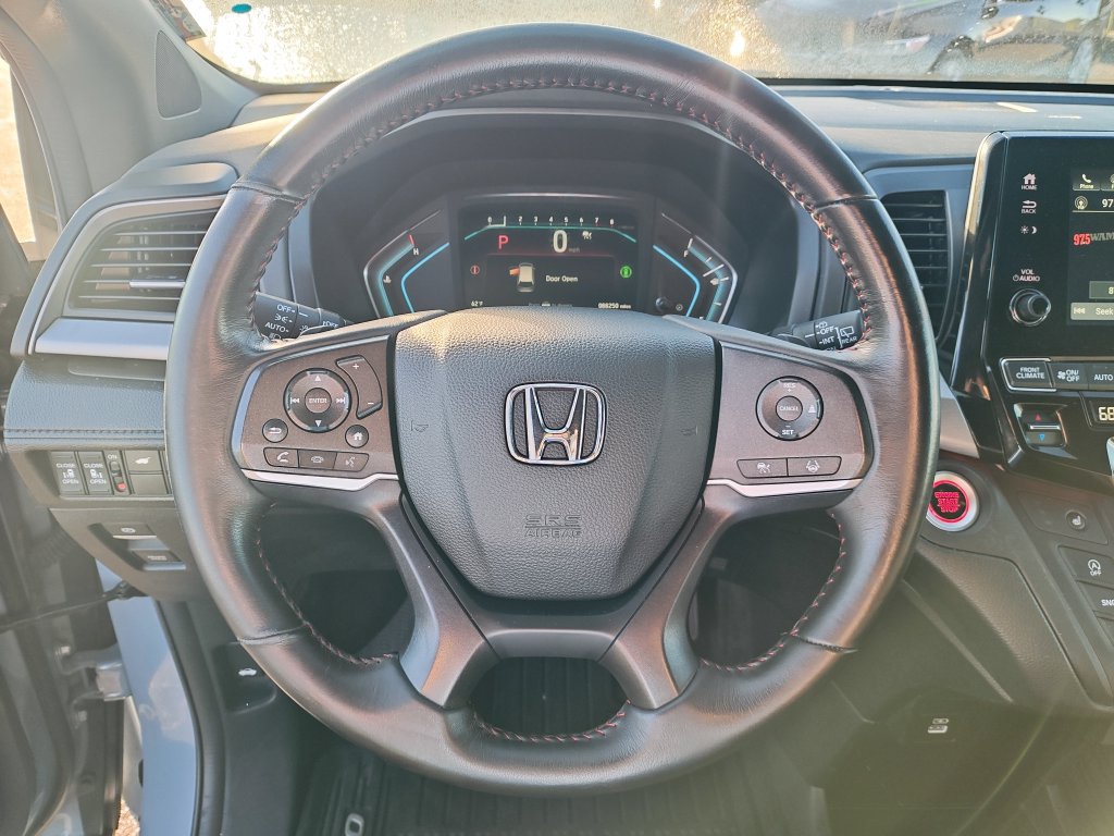 Used 2024 Honda Odyssey Sport image 17