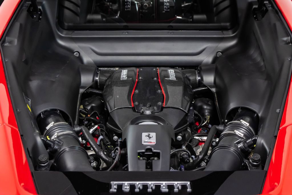 Used 2019 Ferrari 488 Pista Coupe image 27