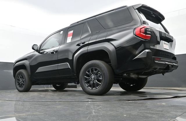 New 2026 Toyota 4Runner SR5 AWD/4WD image 23