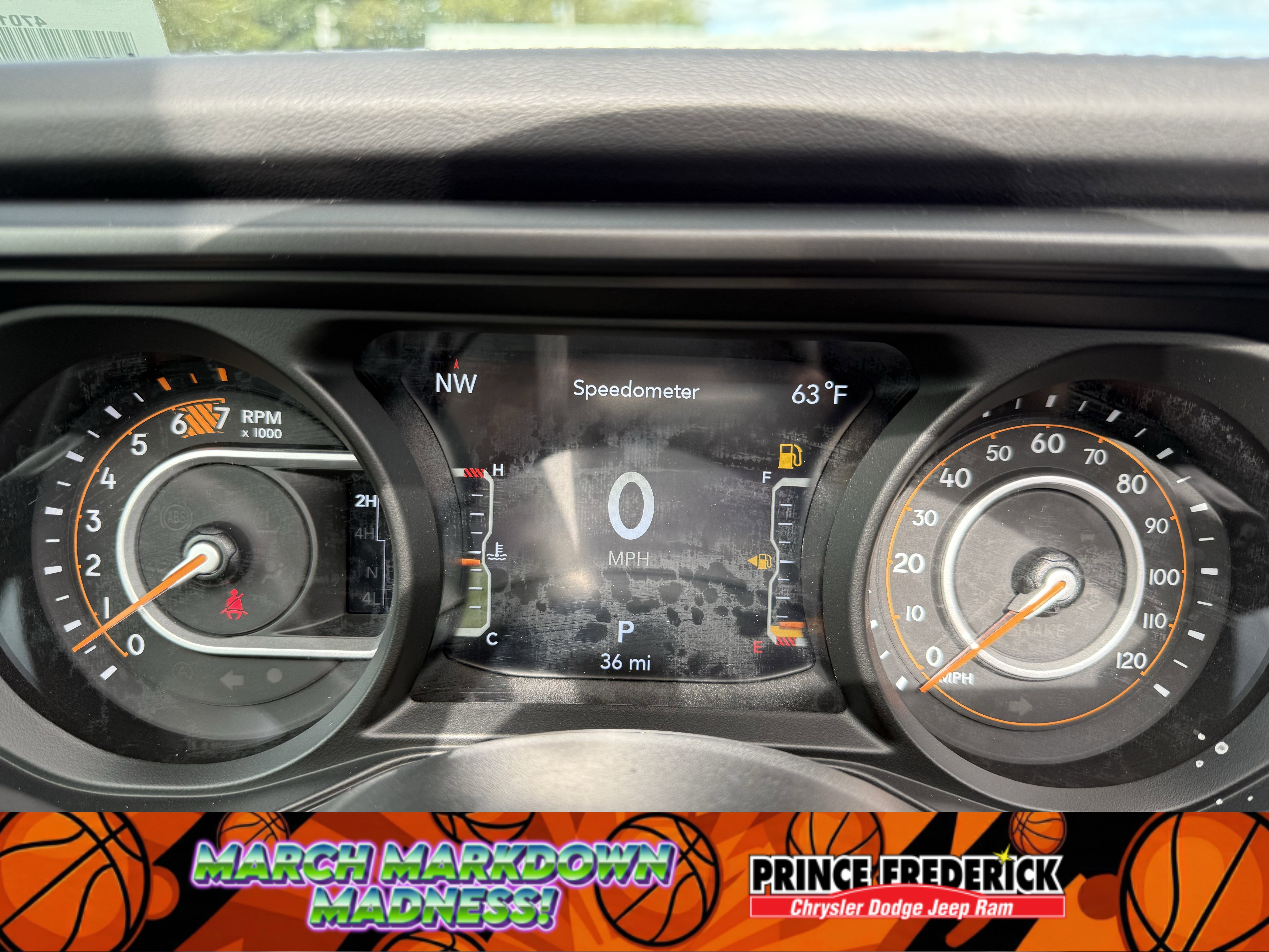 New 2025 Jeep Wrangler Unlimited Rubicon w/ Convenience Group image 19