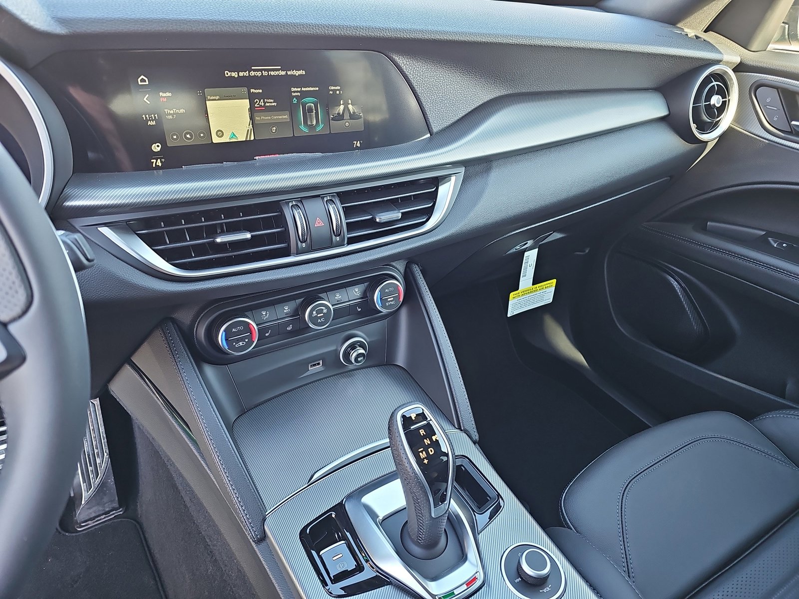 New 2025 Alfa Romeo Stelvio Sprint w/ Veloce Package image 21