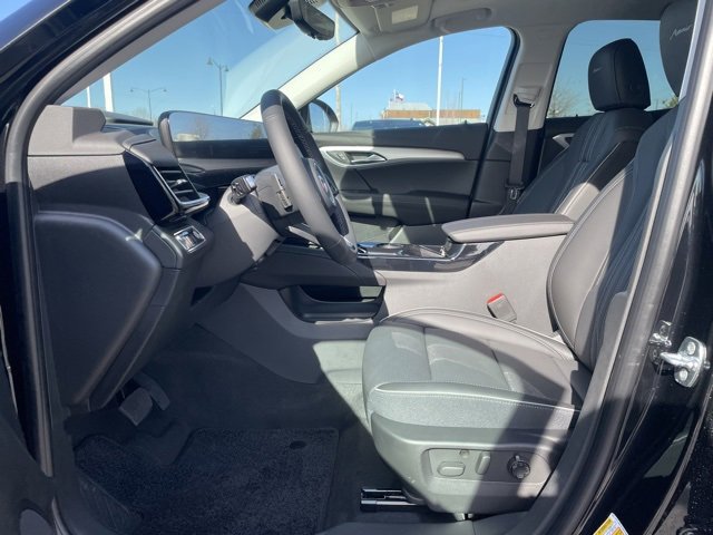 New 2025 Buick Envision Avenir image 9