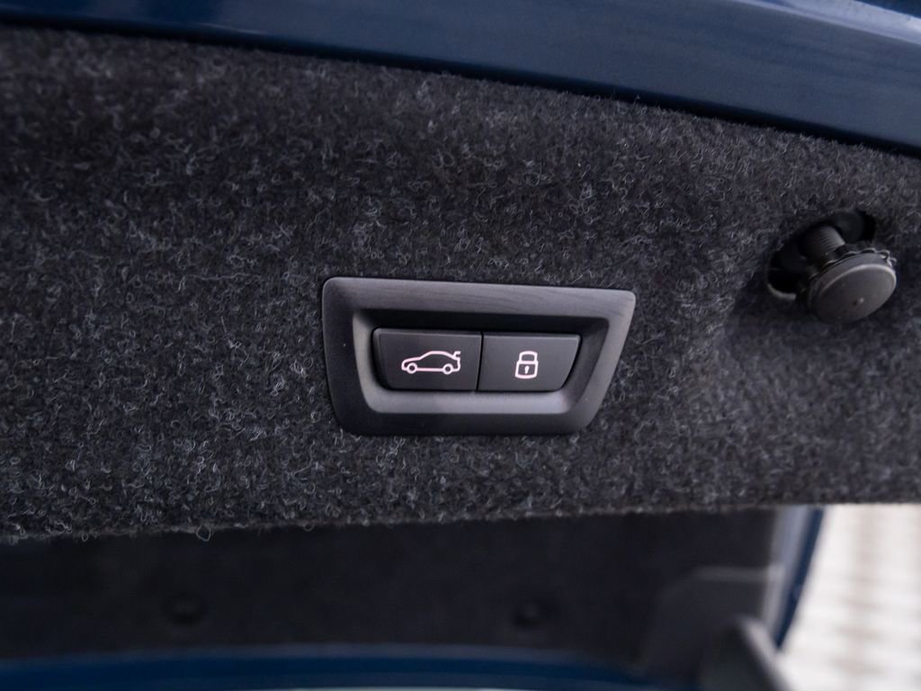 Used 2025 BMW 440i xDrive Coupe w/ Premium Package image 32