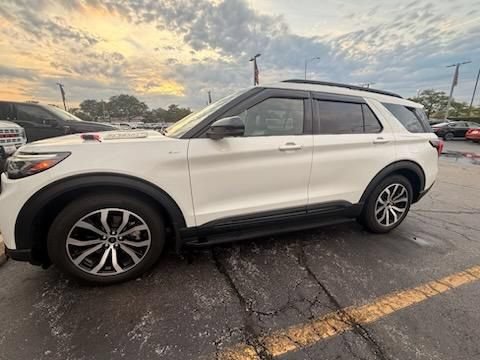 Used 2025 Ford Explorer ST-Line w/ Premium Package RWD image 8