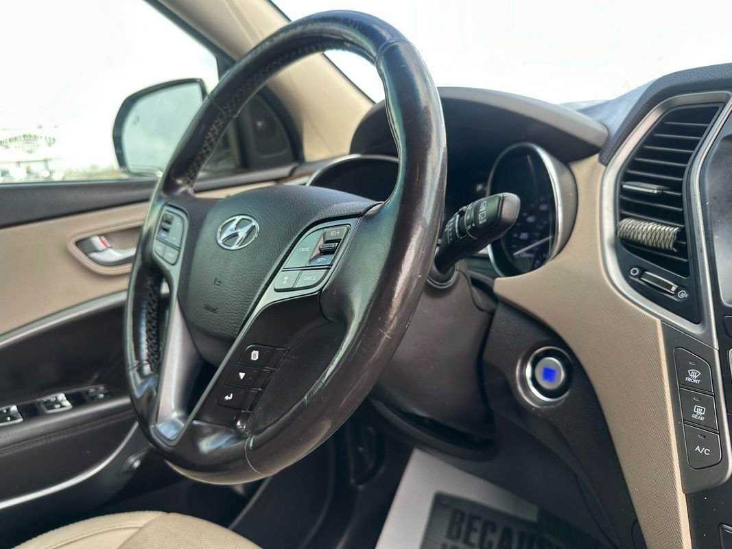 Used 2019 Hyundai Santa Fe XL AWD/4WD image 18