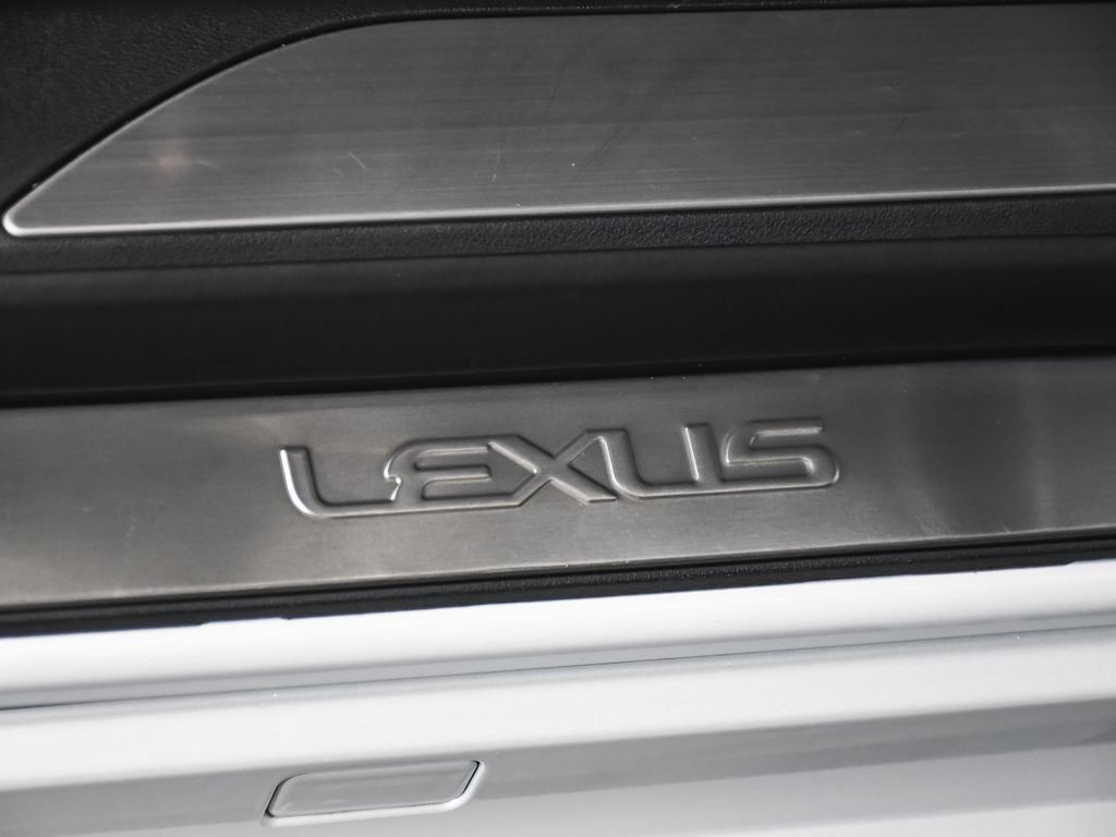 Used 2022 Lexus LS 500h AWD w/ Luxury Package image 14