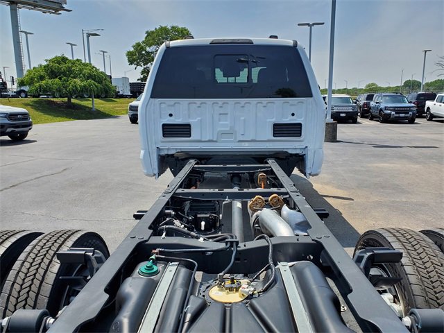 New 2025 Ford F450 XL w/ XL Chrome Package image 8