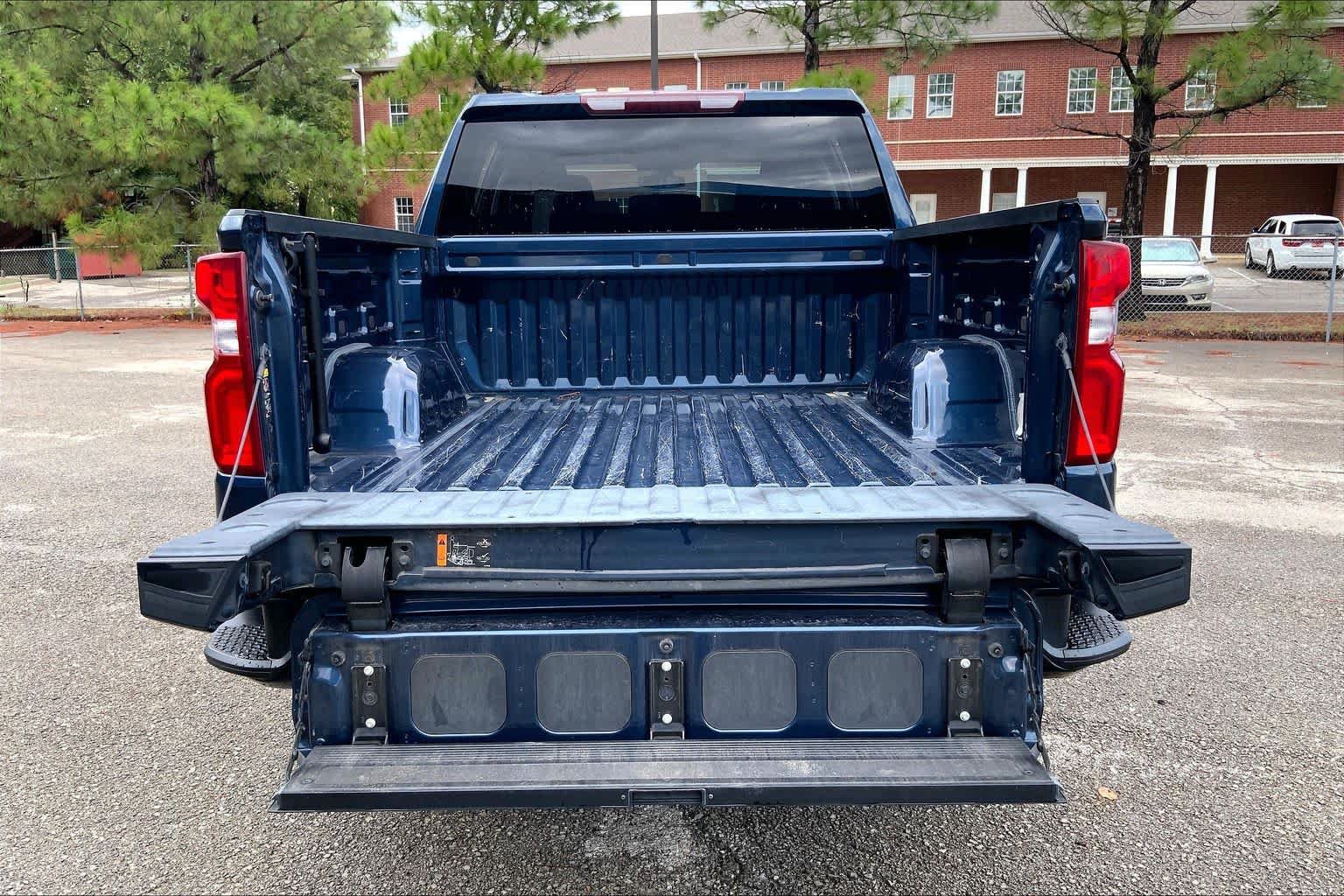 Used 2022 Chevrolet Silverado 1500 Custom Trail Boss AWD/4WD image 34