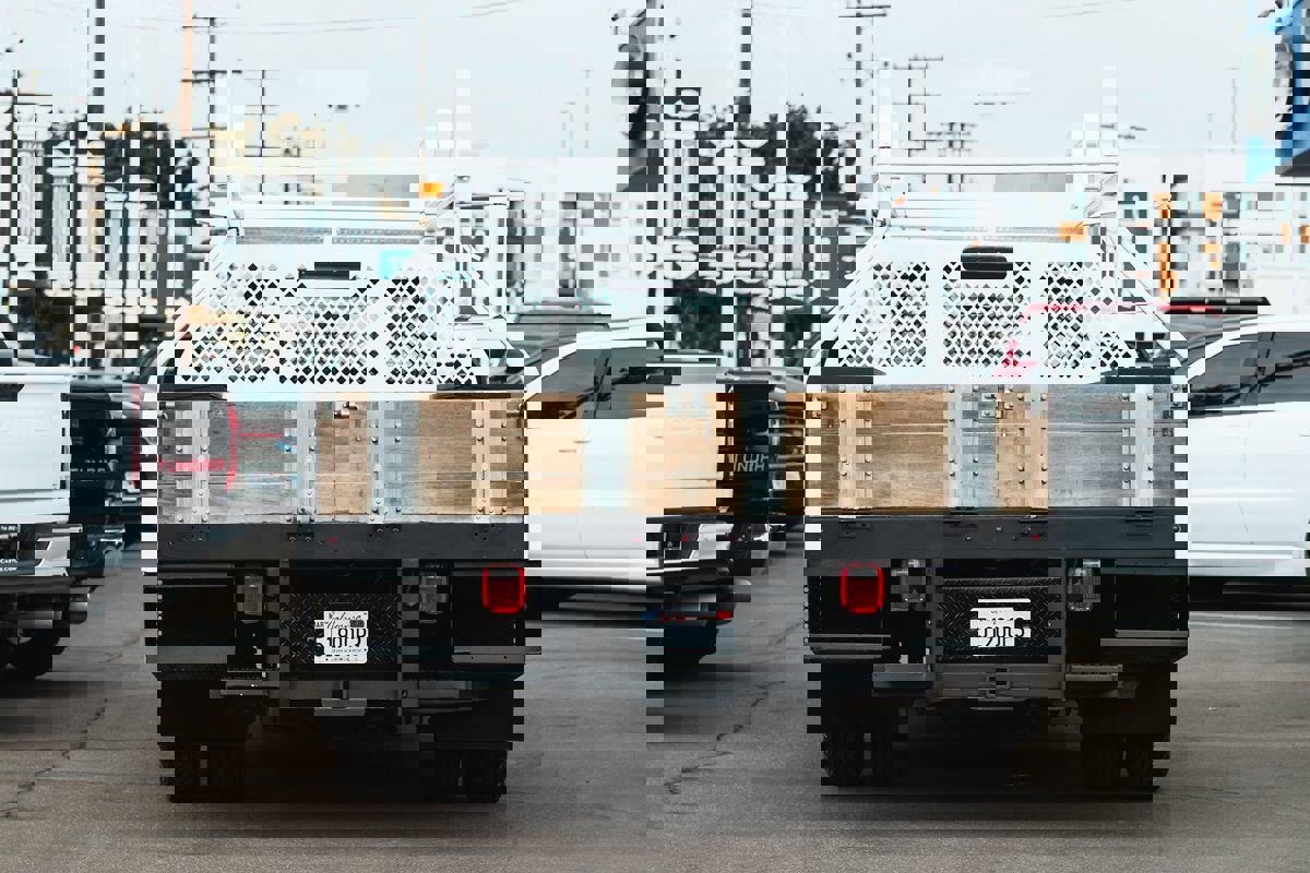 Used 2020 Ford F350 XL w/ Power Equipment Group image 9