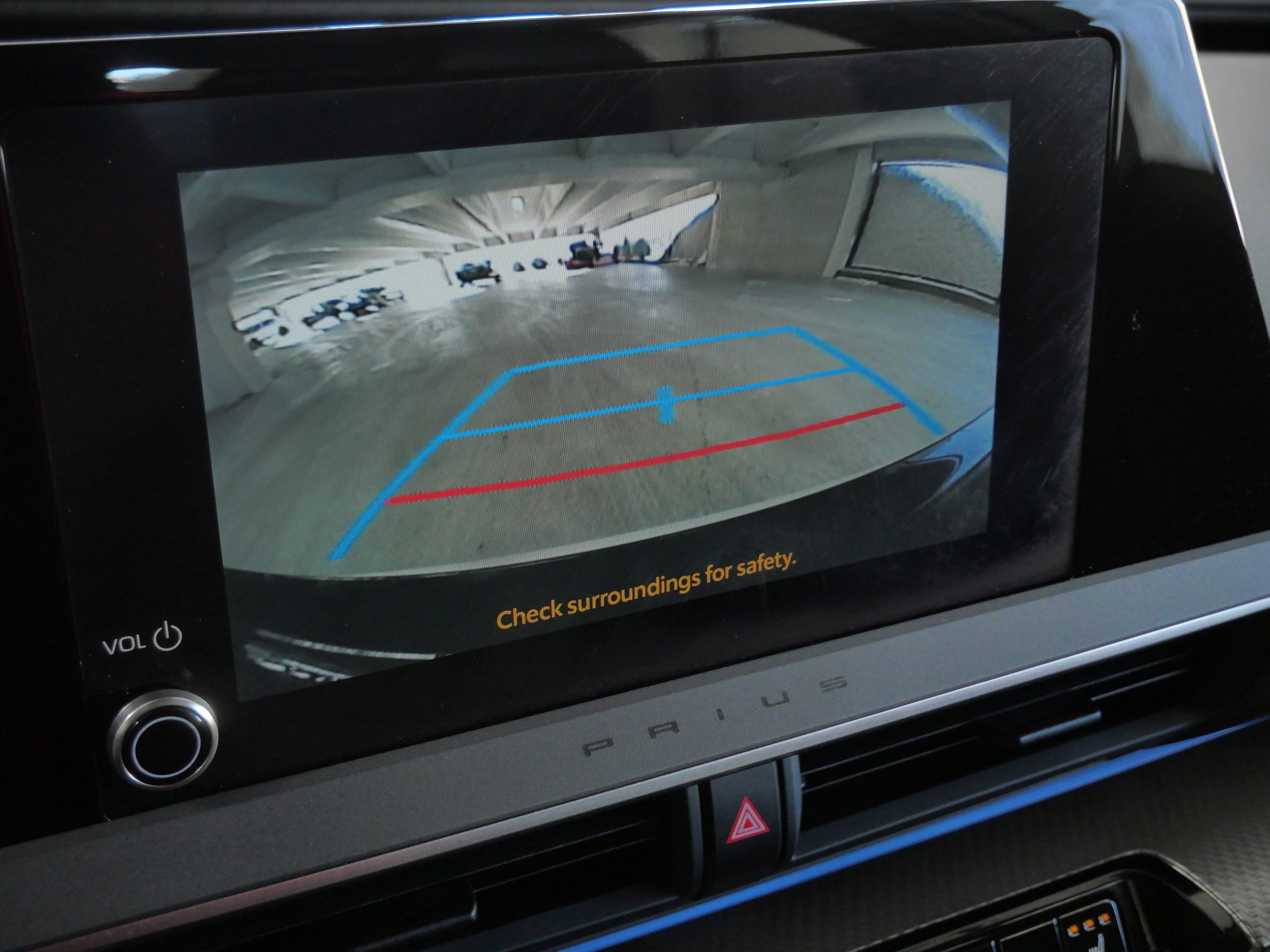 Used 2024 Toyota Prius XLE image 32