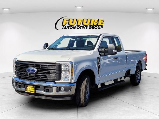 New 2026 Ford F250 XL w/ XL Chrome Package image 2