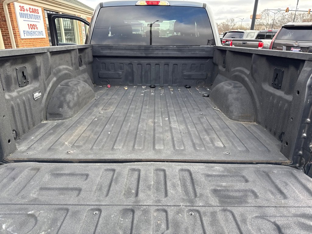 Used 2017 Ford F150 XLT w/ Equipment Group 301A Mid RWD image 16