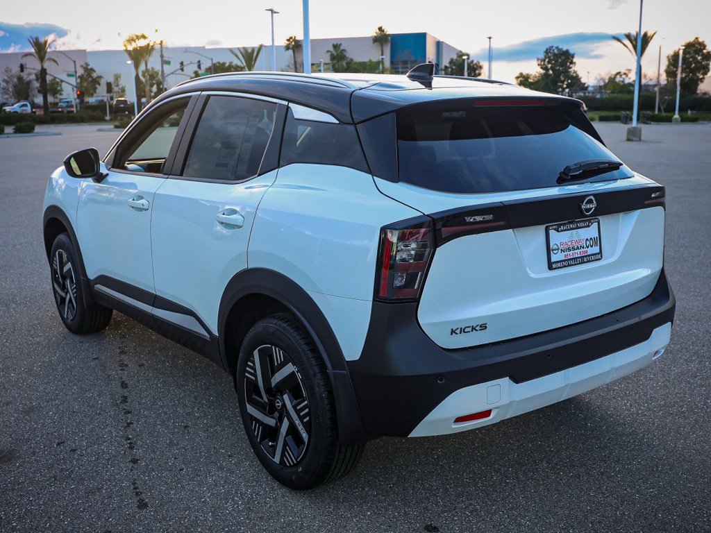 New 2026 Nissan Kicks SV image 6