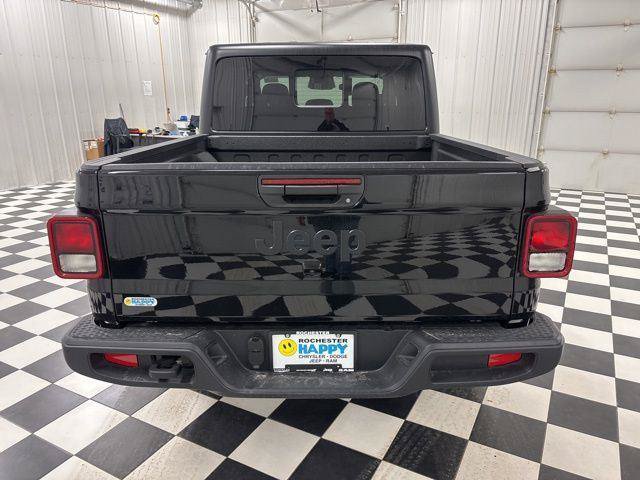 New 2026 Jeep Gladiator Sport AWD/4WD image 4