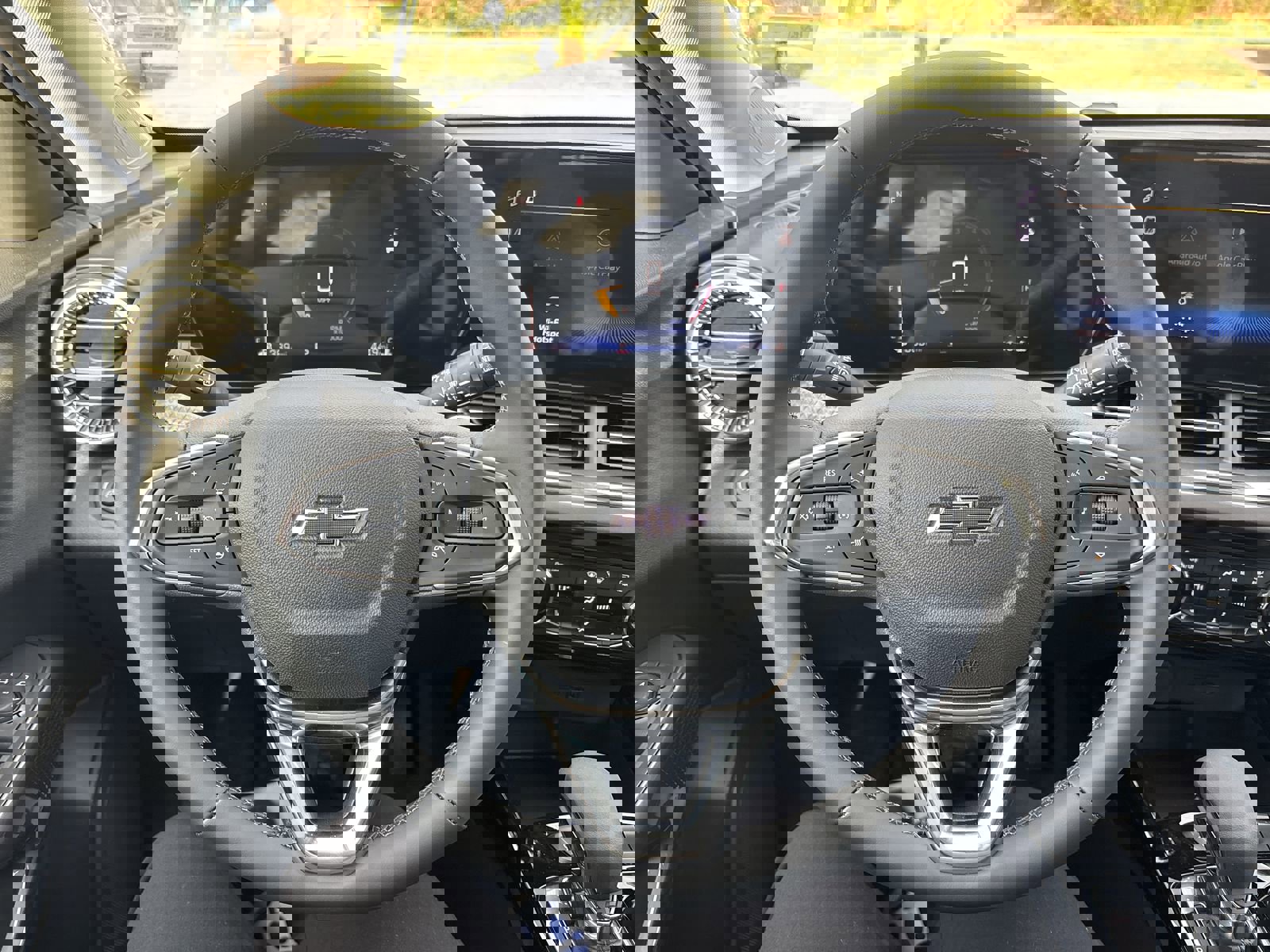 New 2026 Chevrolet Trax ACTIV w/ Driver Confidence Package image 14