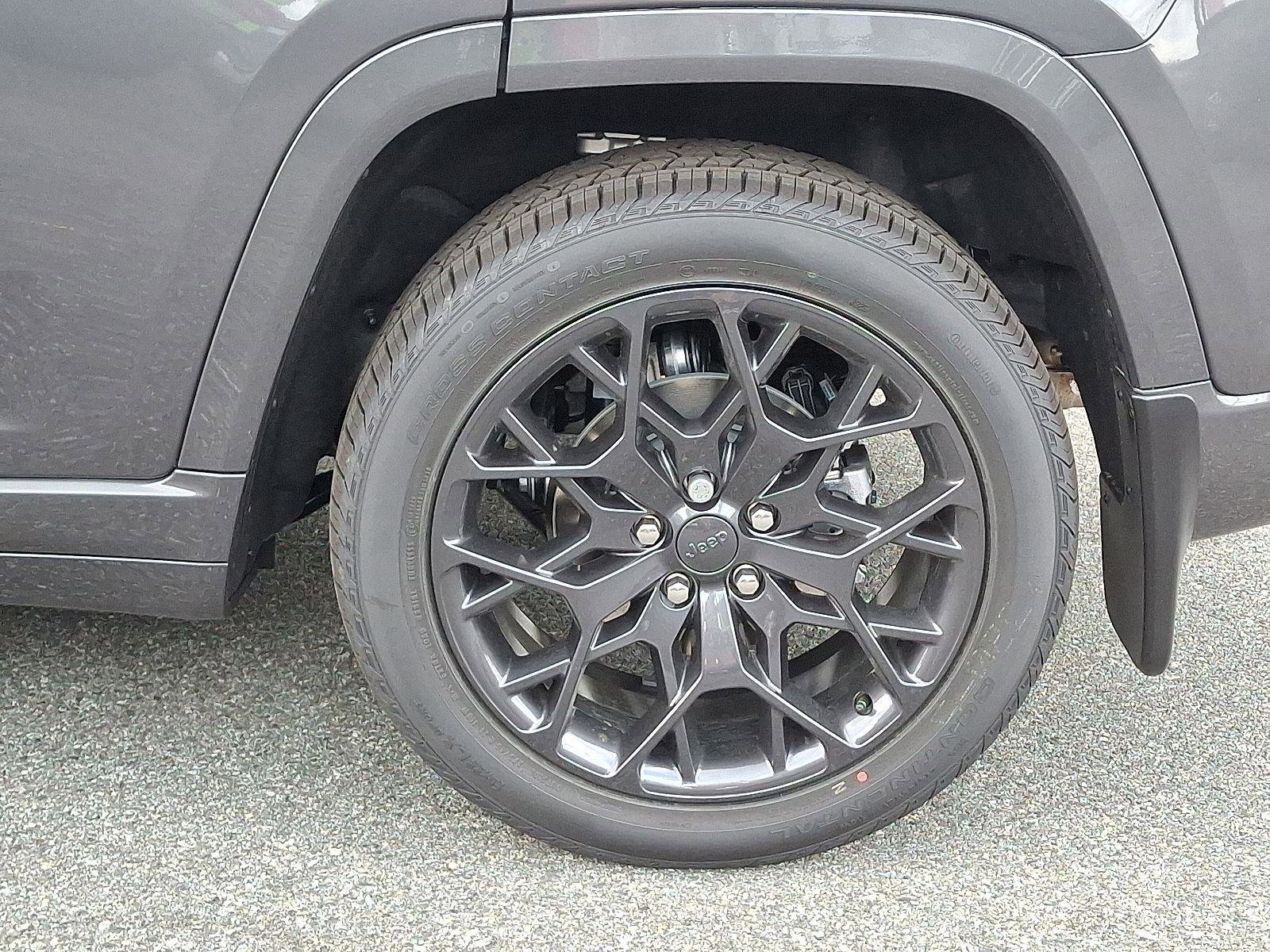 New 2025 Jeep Grand Cherokee Summit image 5