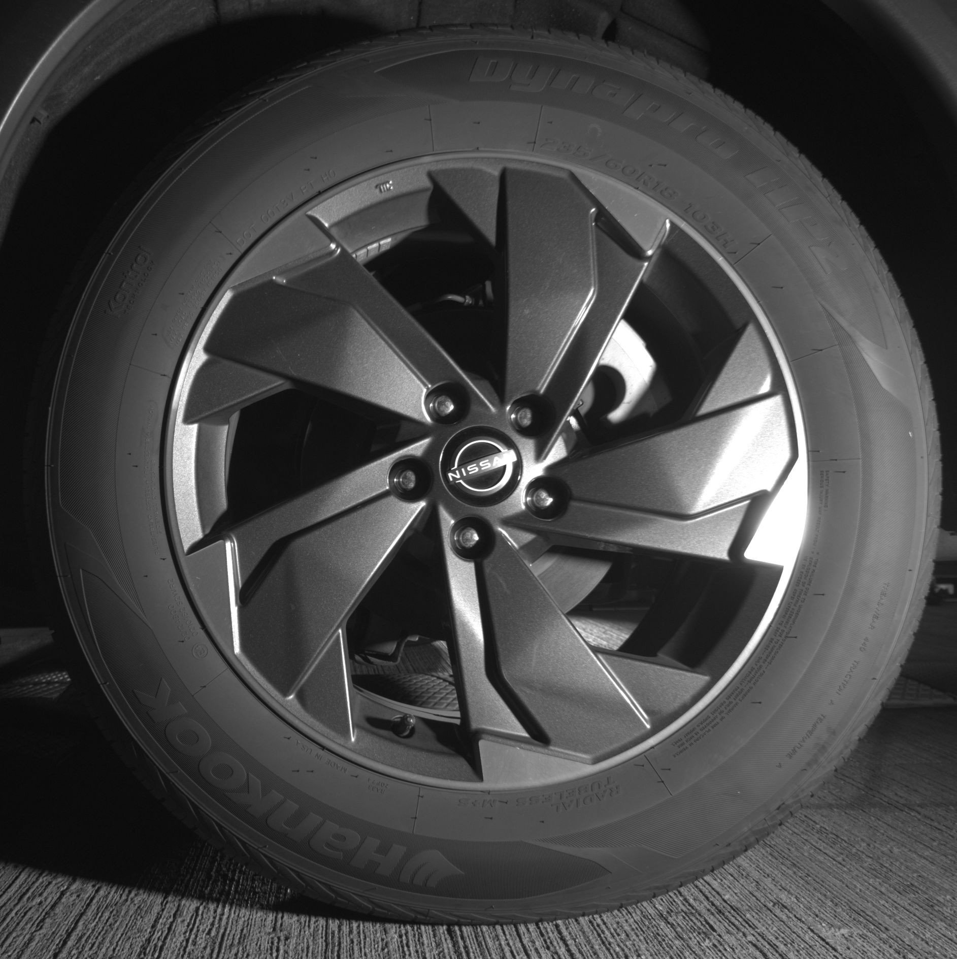 Used 2025 Nissan Rogue SV image 14