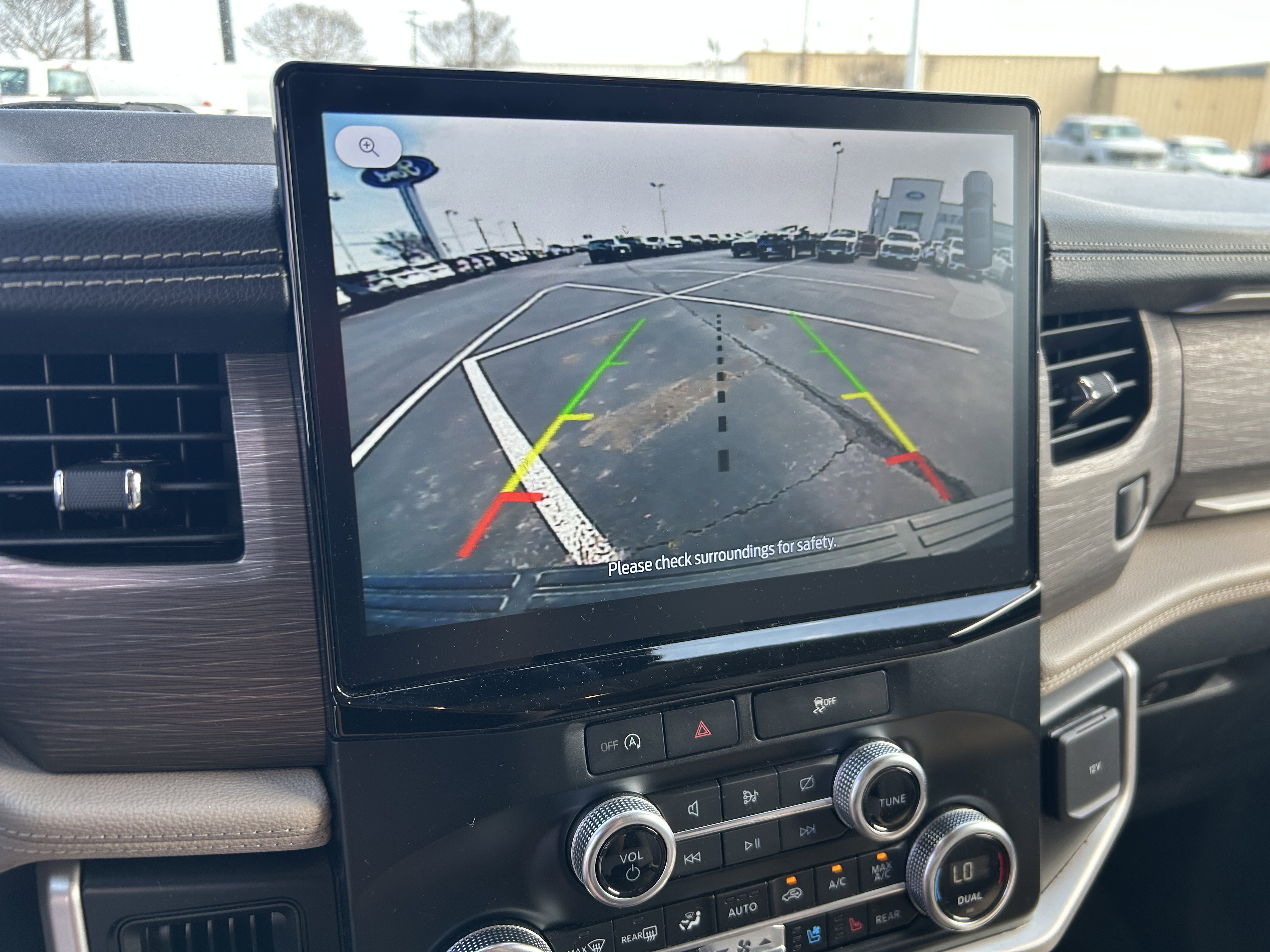 Certified 2024 Ford Expedition Limited image 23