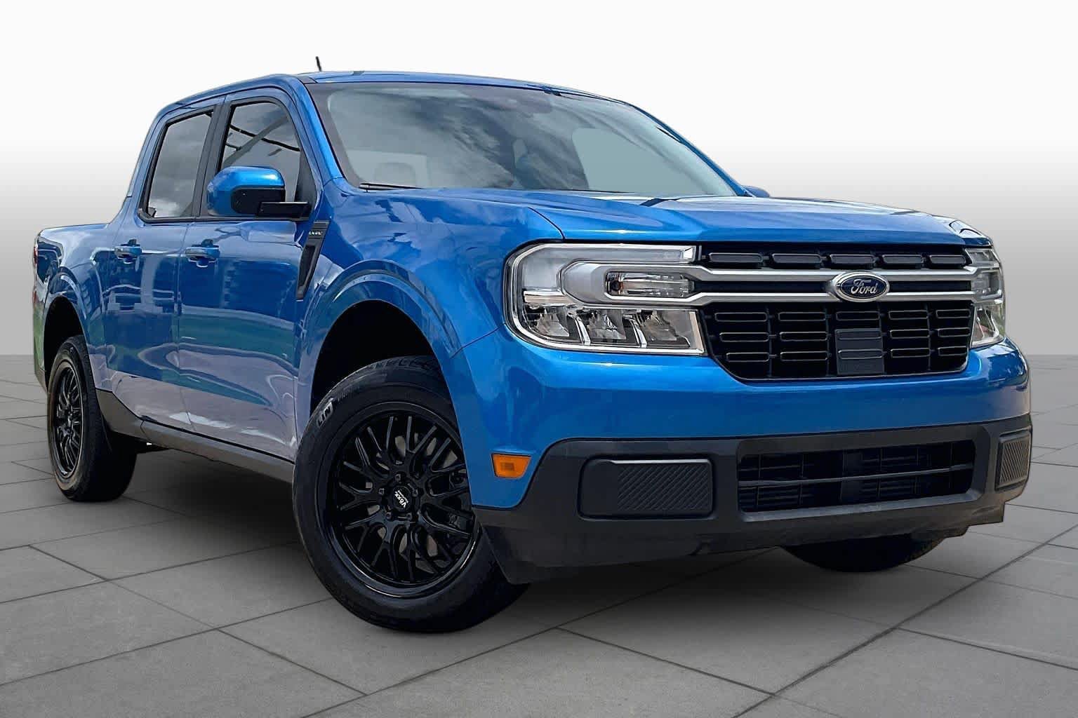 Used 2022 Ford Maverick Lariat w/ Lariat Luxury Package FWD image 3