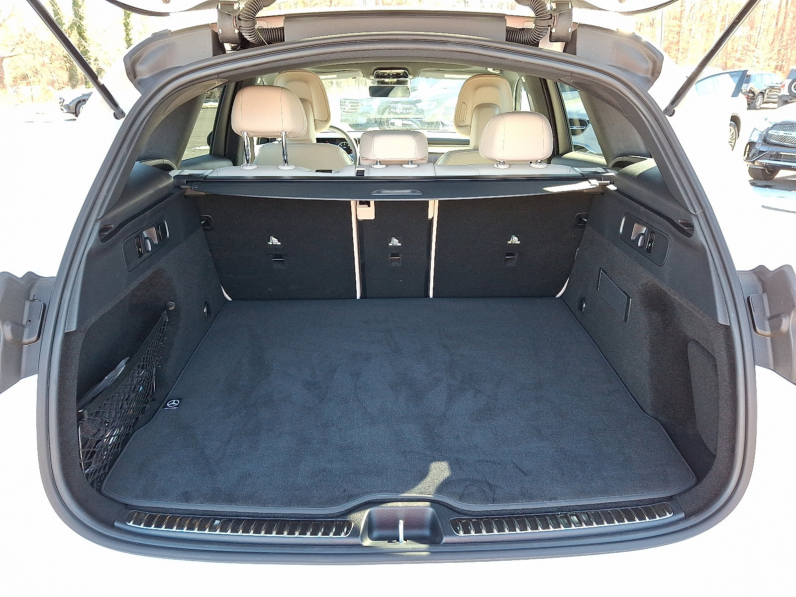 Certified 2026 Mercedes-Benz GLC 300 4MATIC image 29