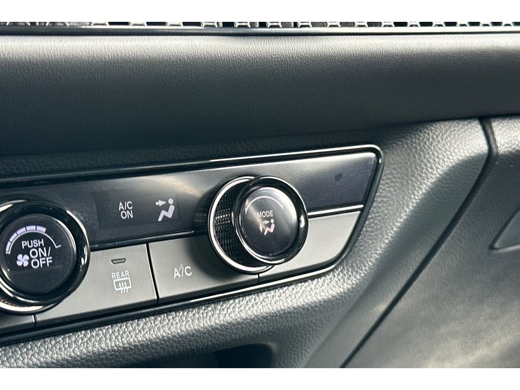 Certified 2026 Honda HR-V LX image 30