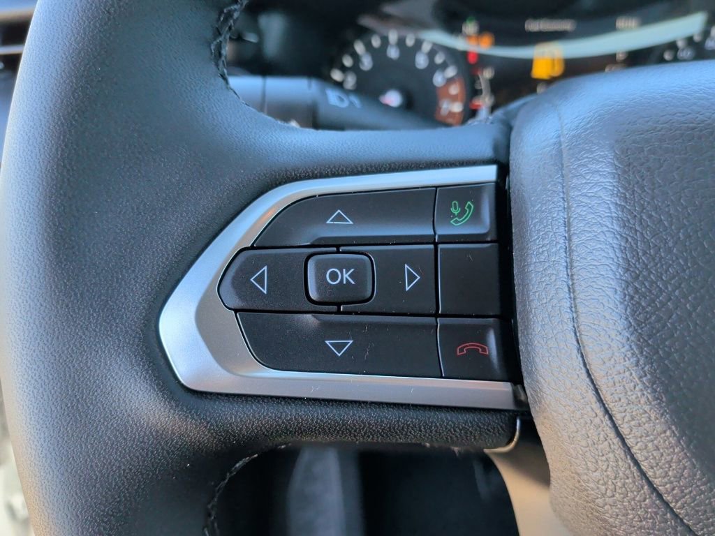 New 2026 Jeep Compass Latitude image 17