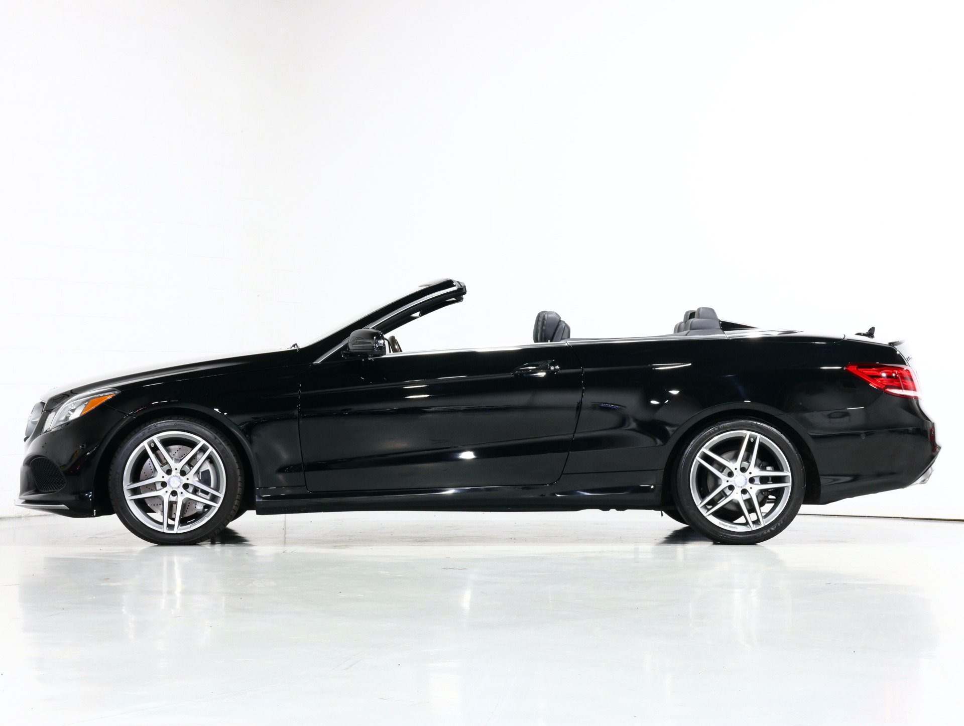 Used 2014 Mercedes-Benz E 550 Cabriolet image 74