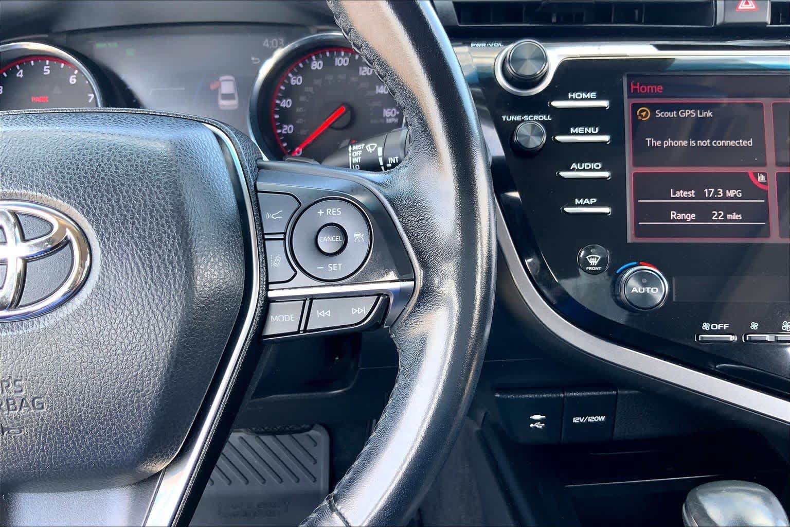 Used 2019 Toyota Camry XSE FWD image 24