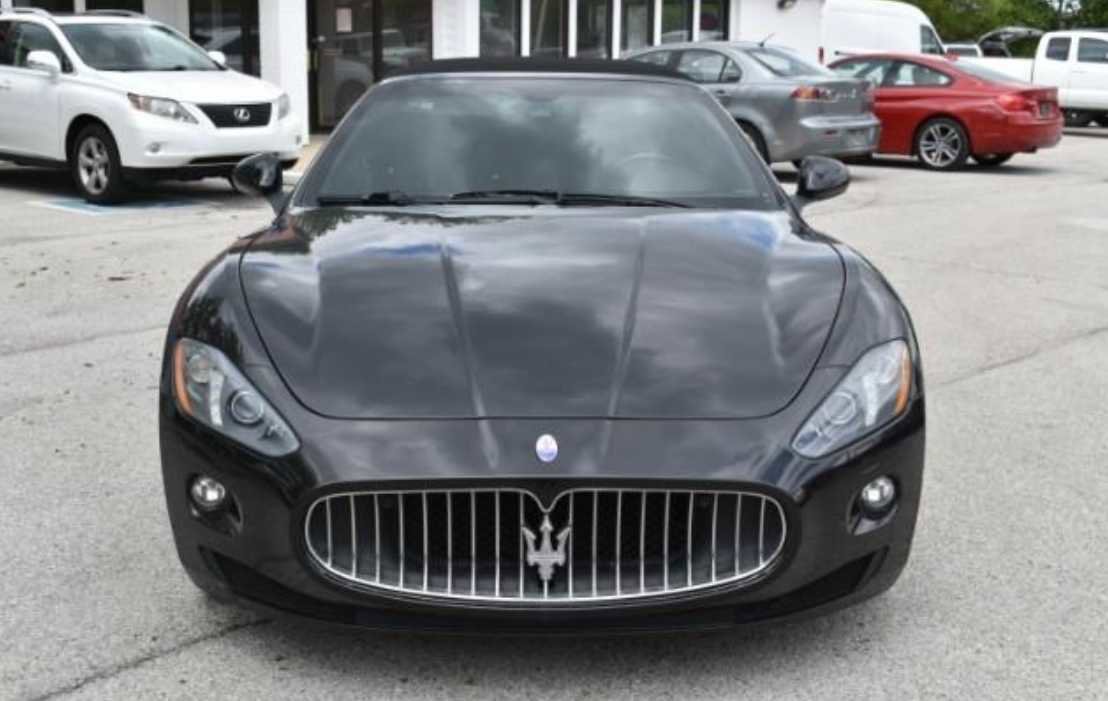 Used 2015 Maserati GranTurismo Convertible RWD image 2