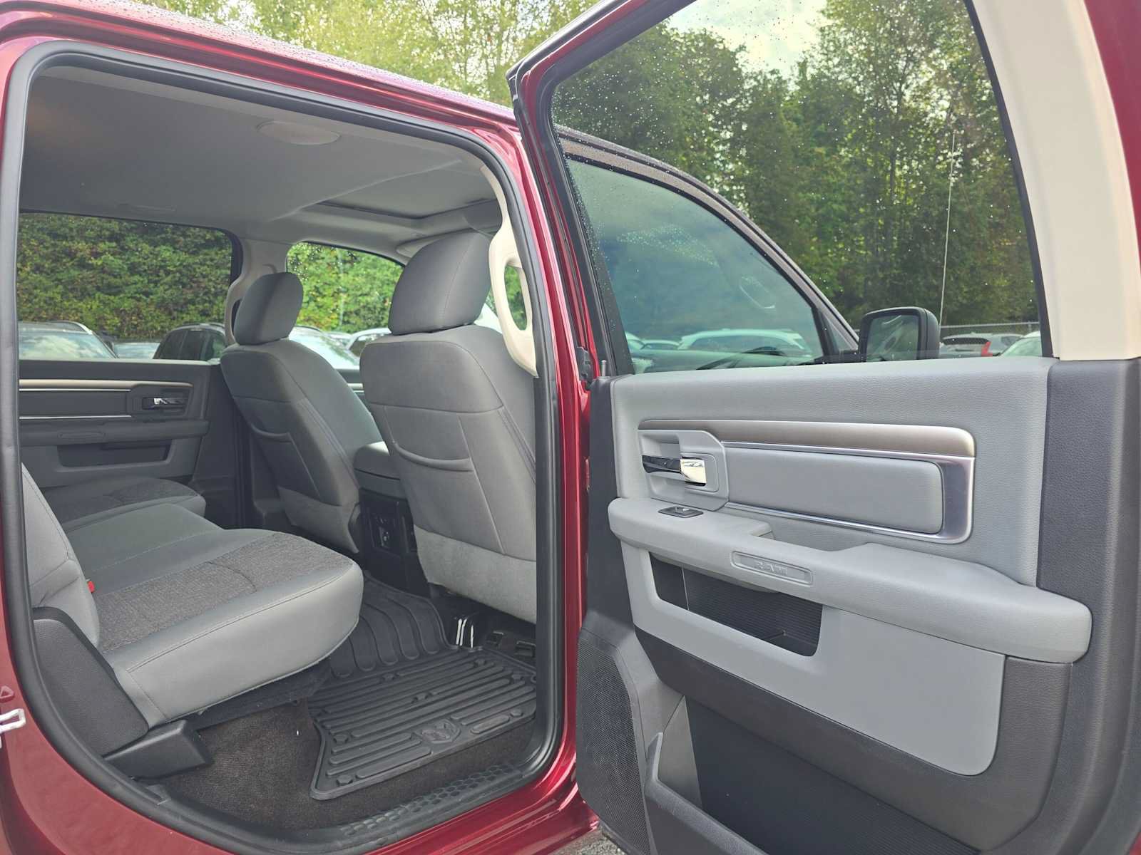 Used 2017 RAM 1500 Big Horn AWD/4WD image 14