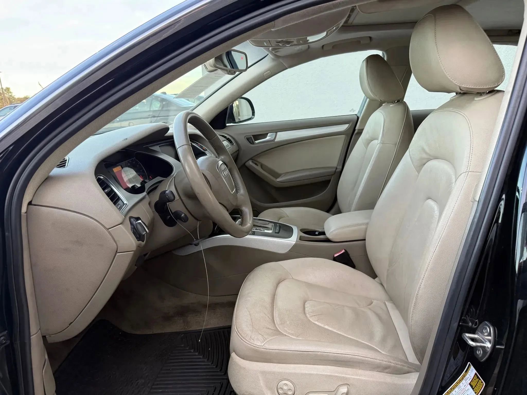 Used 2009 Audi A4 2.0T Premium Plus AWD/4WD image 2