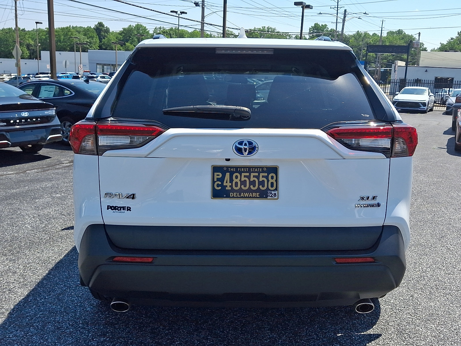 Used 2021 Toyota RAV4 XLE w/ Convenience Package AWD/4WD image 5