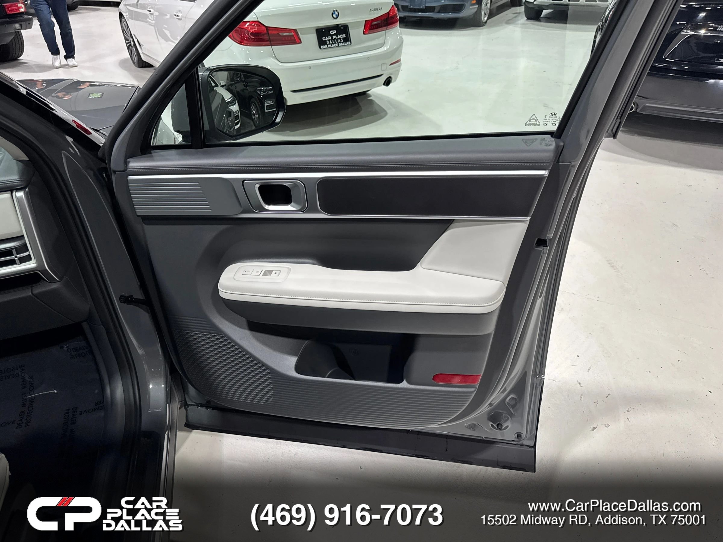 Used 2026 Hyundai Santa Fe SEL FWD image 23