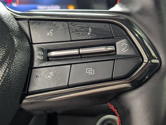 Used 2024 Chevrolet Traverse RS AWD/4WD image 23