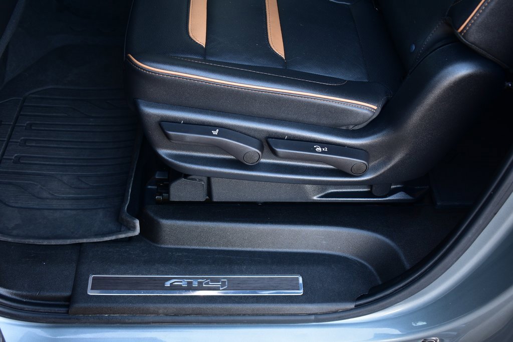 Used 2023 GMC Yukon XL AT4 w/ AT4 Premium Plus Package image 24