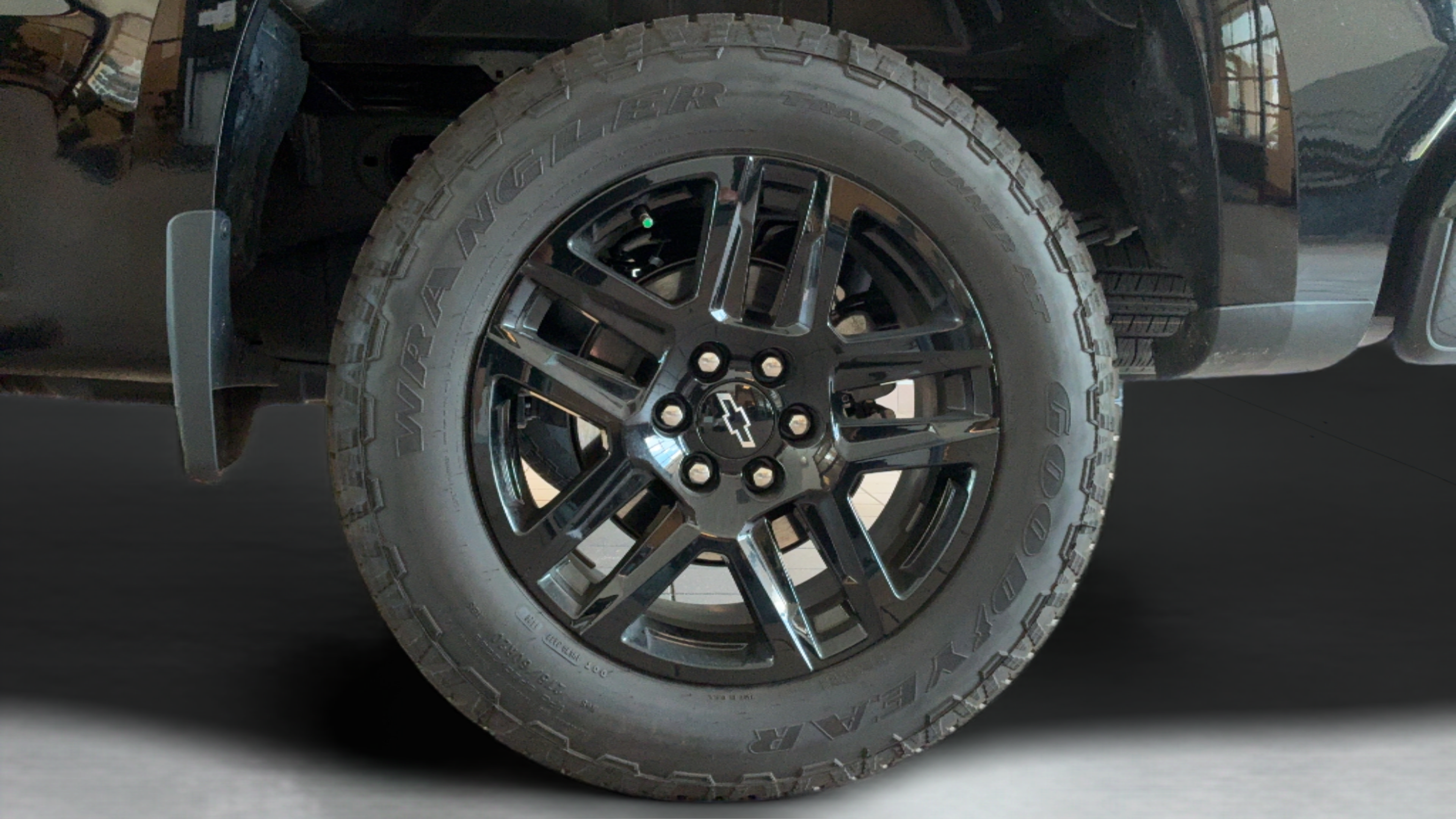 Used 2026 Chevrolet Silverado 1500 RST w/ RST Select Package AWD/4WD image 36