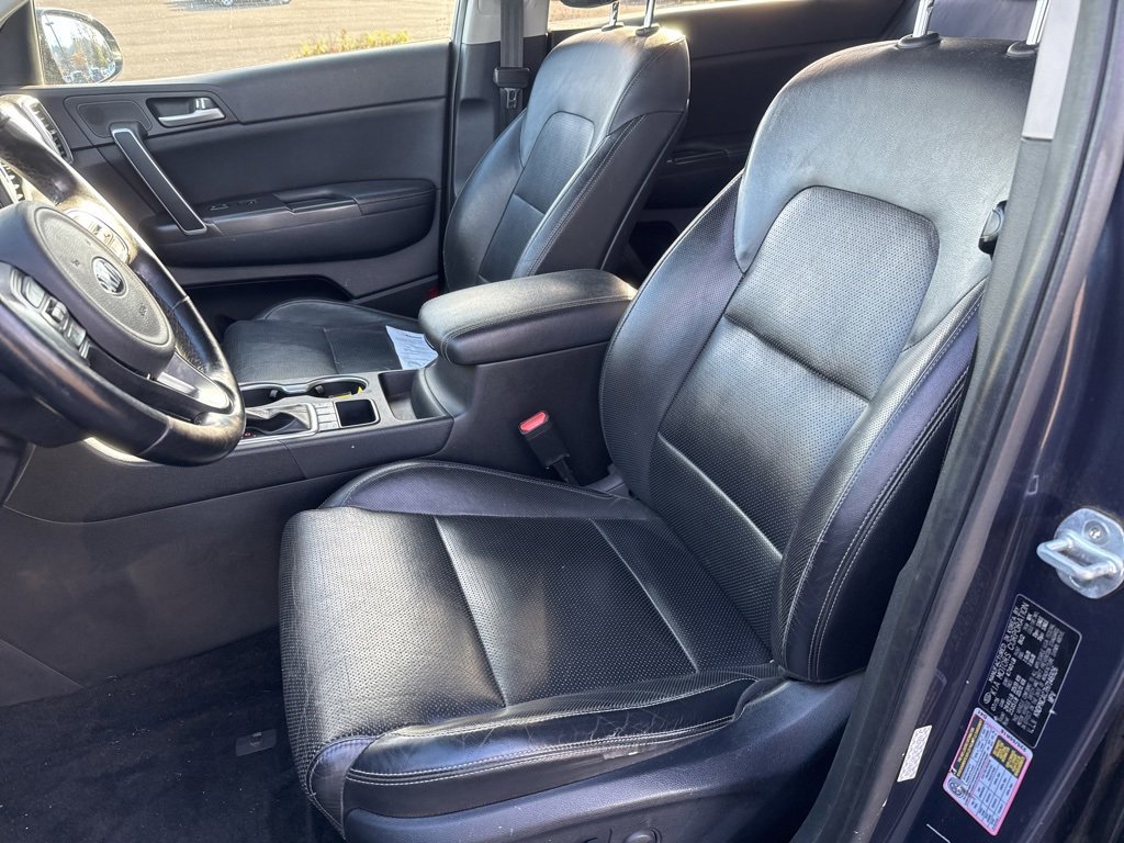 Used 2017 Kia Sportage EX w/ EX Technology Package image 15