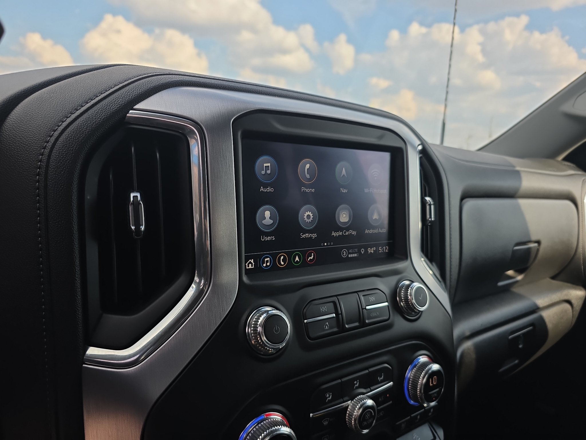 Used 2021 GMC Sierra 2500 SLT w/ Texas SLT Premium Package AWD/4WD image 10