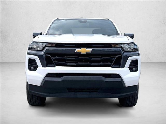 Used 2024 Chevrolet Colorado LT w/ LT Convenience Package II RWD image 3