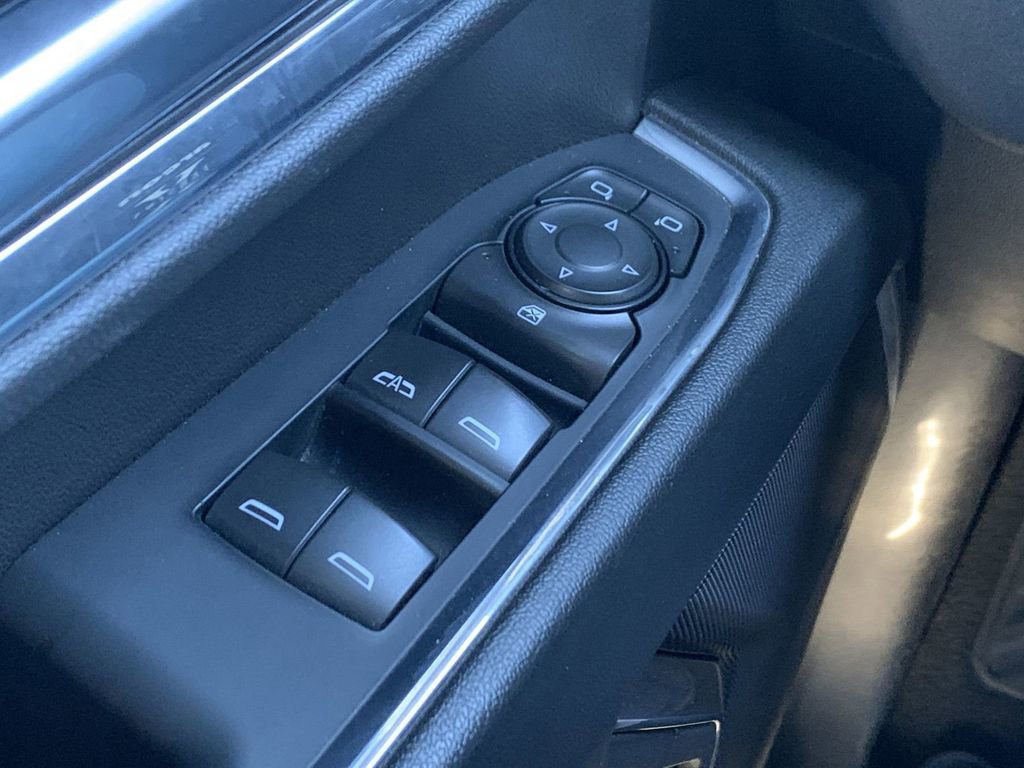 Certified 2024 Chevrolet Silverado 2500 LT image 21