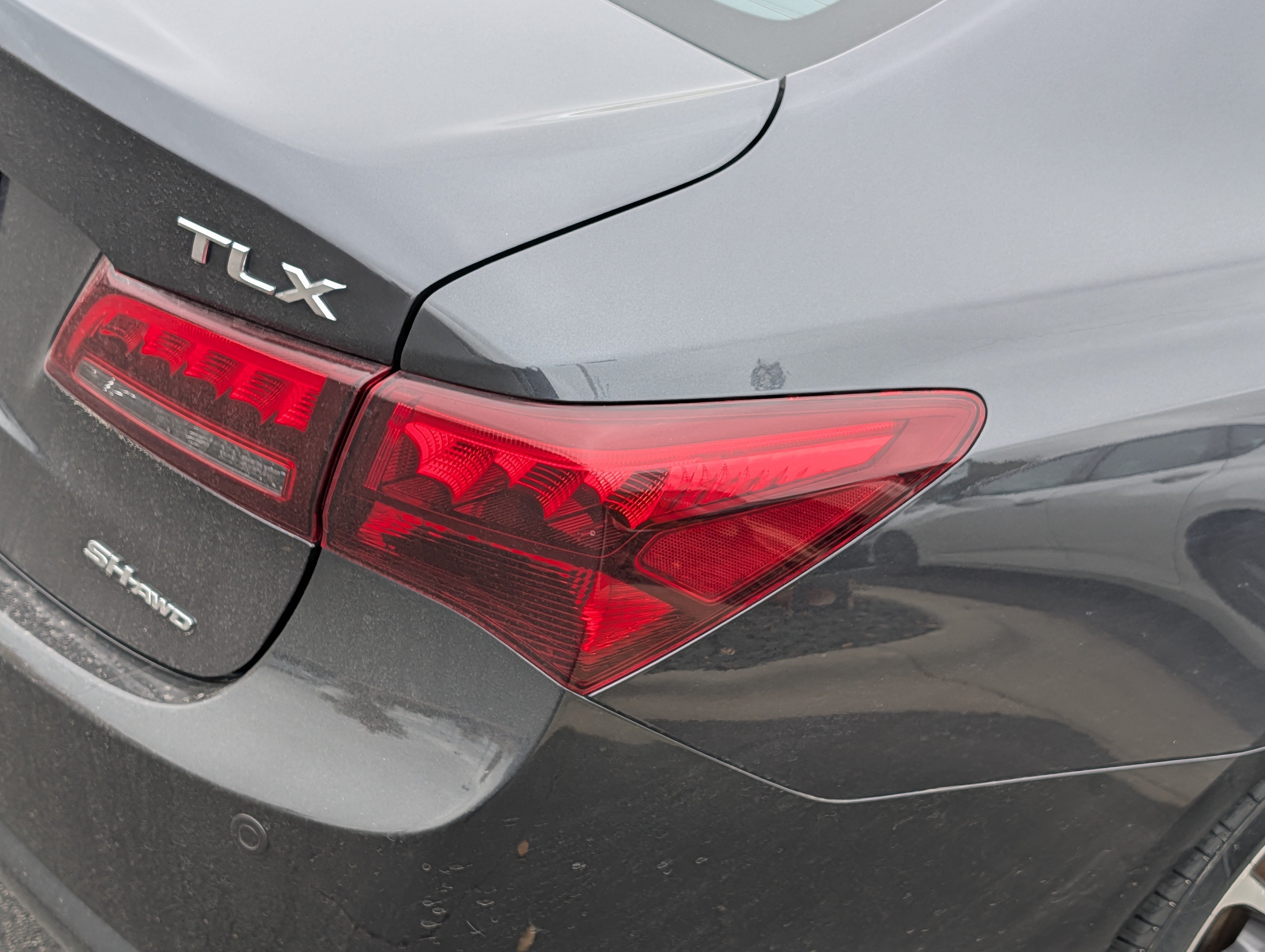 Used 2015 Acura TLX w/ Advance Package AWD/4WD image 17