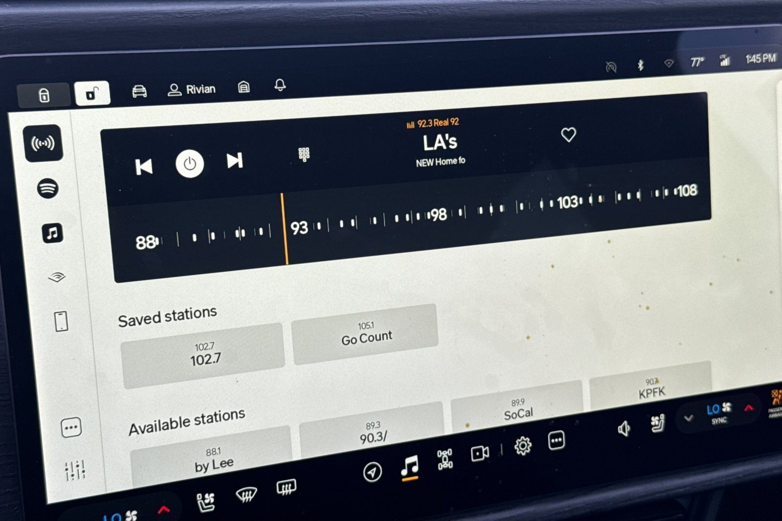 Used 2023 Rivian R1S Launch Edition image 18